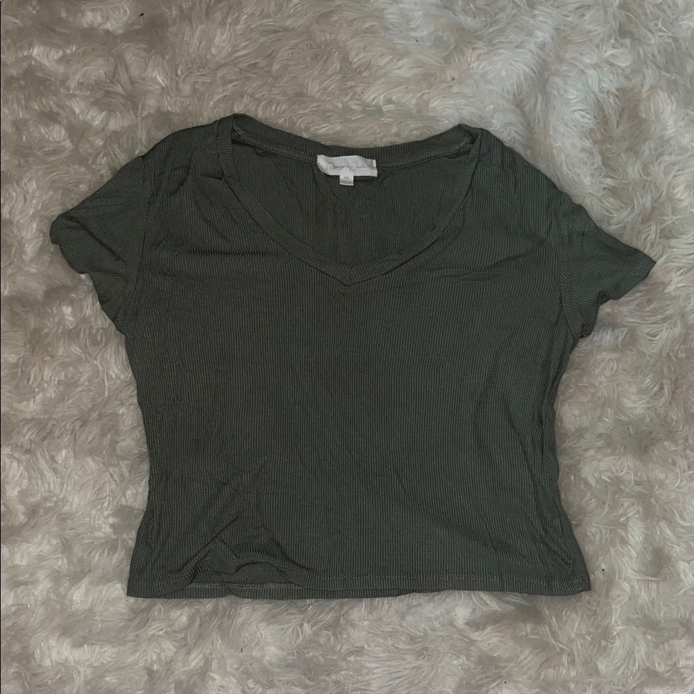 Ribbed V-Neck Crop Top in Olive
